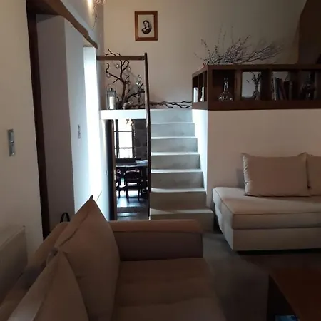 Meli Village House *
